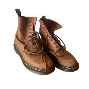 Tan Nappa Leather Doc Martens Women Size 9